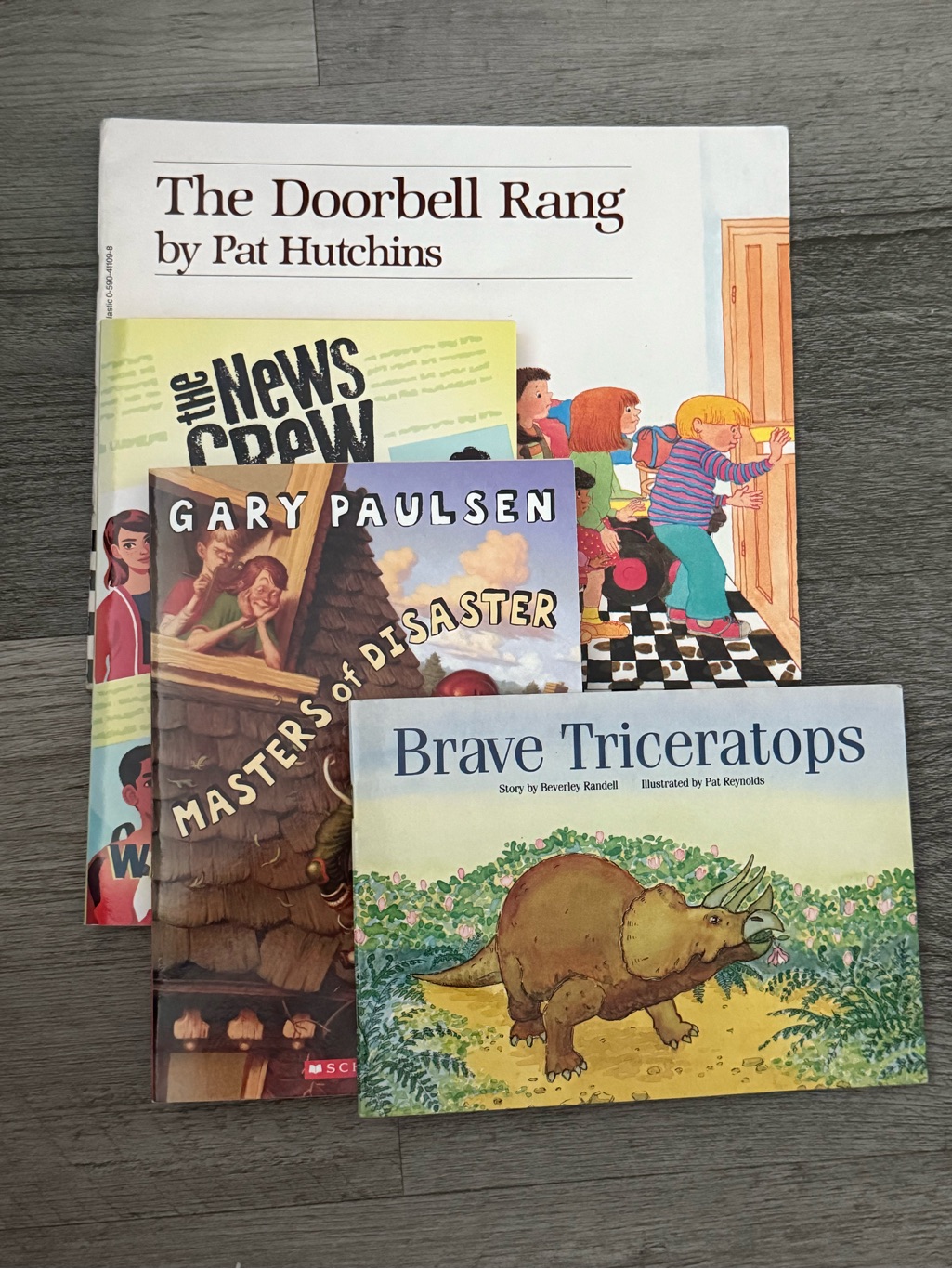 4 Scholastic Books